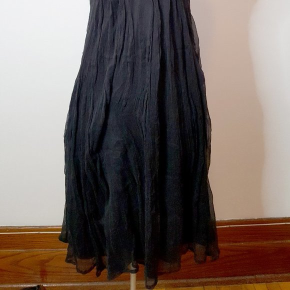 Black silk crepe sleeveless cross heart dress with empire waist - Picture 10 of 13